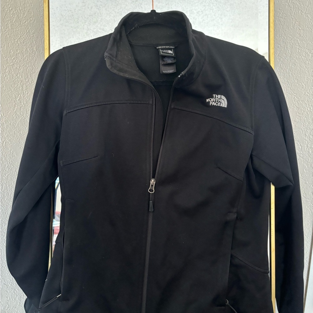 North face light jacket